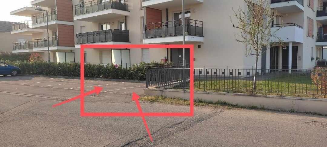 Spacieux - 4 Pers' - Balcon - 2 Lits - Parking Woippy Exterior foto